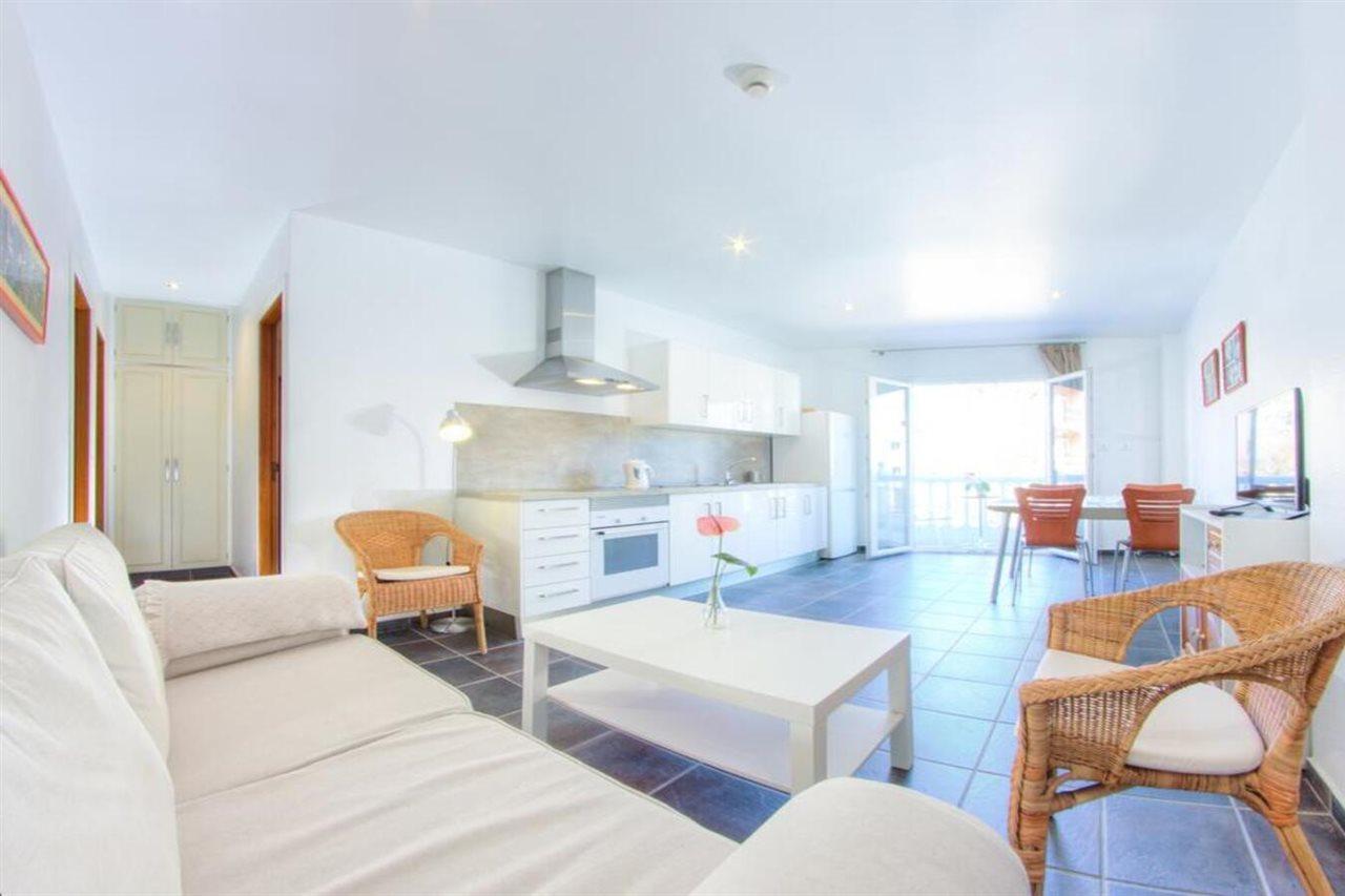 Apartamentos Adjovimar Лос Лианос де Аридане Екстериор снимка