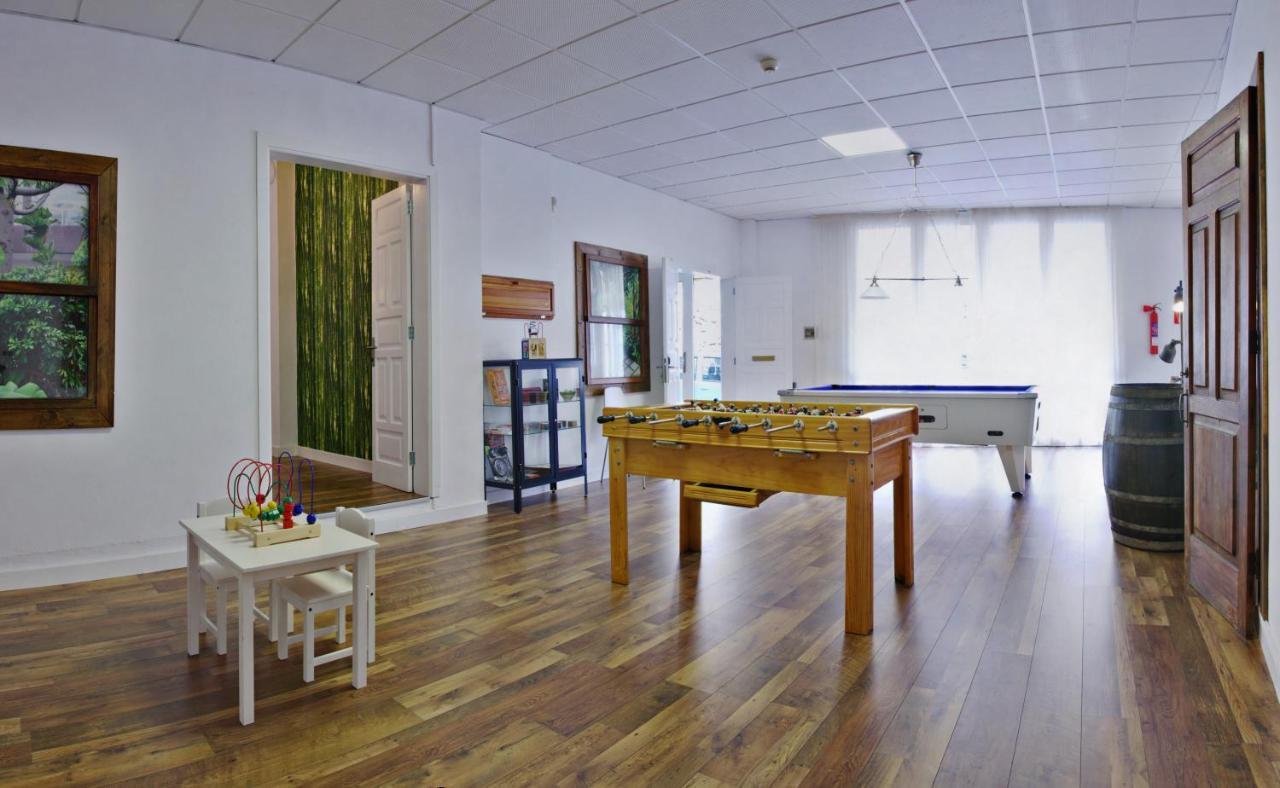 Apartamentos Adjovimar Лос Лианос де Аридане Екстериор снимка