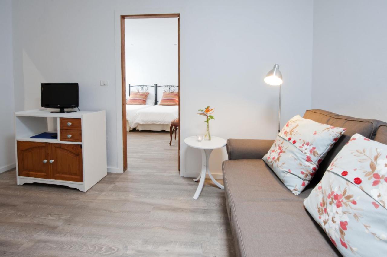 Apartamentos Adjovimar Лос Лианос де Аридане Стая снимка